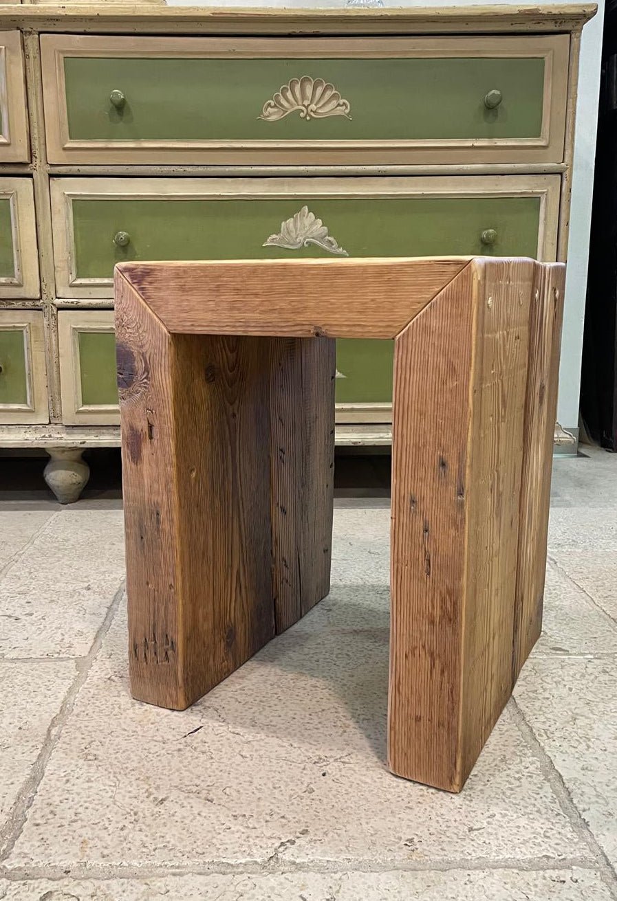 SGABELLO IN LEGNO DI RECUPERO - ART.35