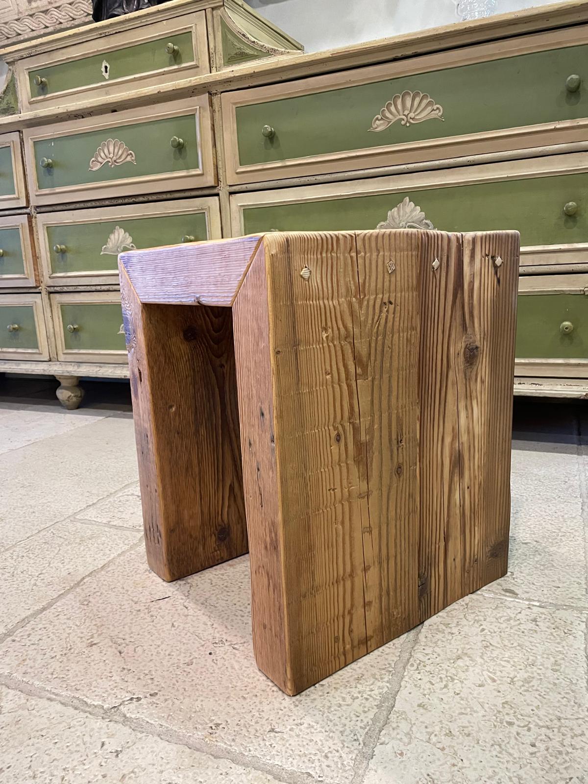 SGABELLO IN LEGNO DI RECUPERO - ART.35