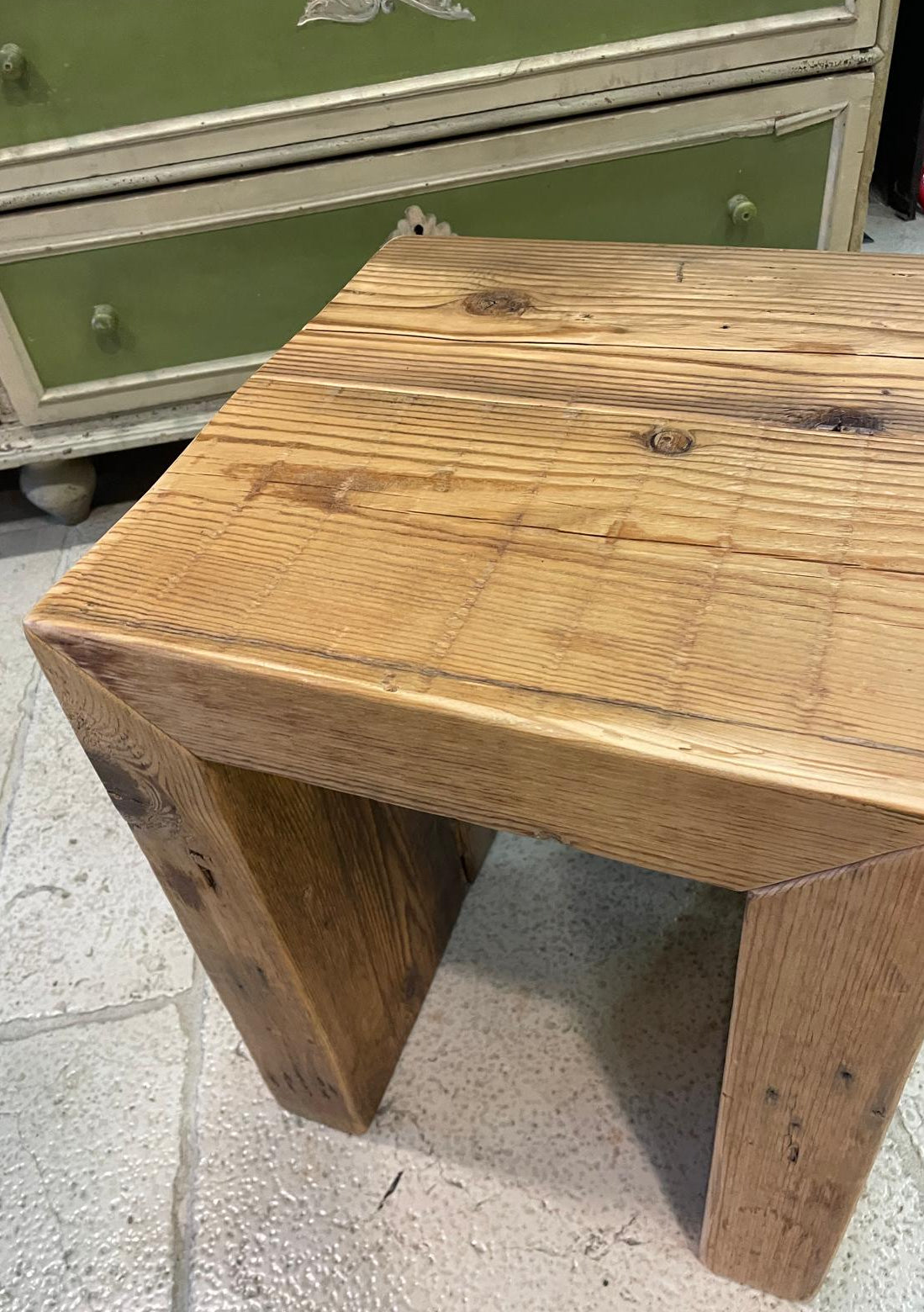 SGABELLO IN LEGNO DI RECUPERO - ART.35